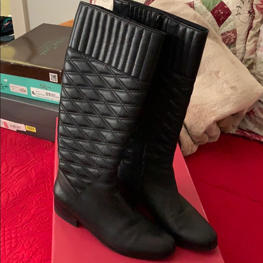 Vaneli Rayda Black Nappa quilted riding boot